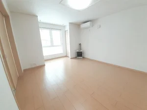 のマンスリーマンション・ウィークリーマンション「ＲＥＩＺＥＮＤ　ＨＥＩＭ 103・洋室(No.1283222)」メイン画像