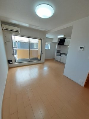 津市のマンスリーマンション・ウィークリーマンション「ハイシード平和 206・洋室(No.1283458)」メイン画像