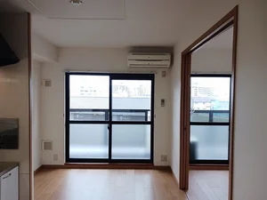 のマンスリーマンション・ウィークリーマンション「ポポラーレ 303・洋室(No.1283777)」メイン画像