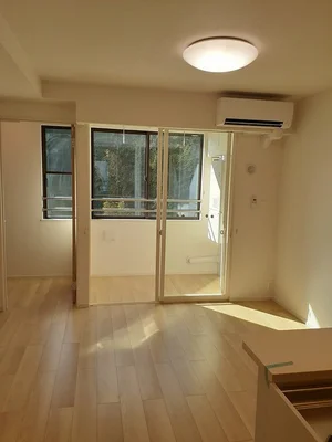 のマンスリーマンション・ウィークリーマンション「アルテミシアⅡ 302・洋室(No.1283812)」メイン画像