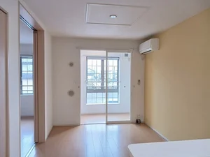 中新川郡上市町のマンスリーマンション・ウィークリーマンション「アプローズムーンⅤ 202・洋室(No.1283914)」メイン画像