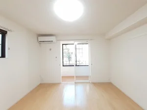 越中荏原駅（富山県）のマンスリーマンション・ウィークリーマンション「リーベ富岡 101・洋室(No.1283916)」メイン画像