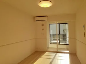 のマンスリーマンション・ウィークリーマンション「ミラノⅤ　Ｂ 103・洋室(No.1283925)」メイン画像