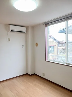 のマンスリーマンション・ウィークリーマンション「カーサシャルマン 201・洋室(No.1283962)」メイン画像