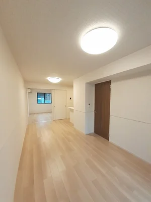 のマンスリーマンション・ウィークリーマンション「アイルーⅡ 102・洋室(No.1283999)」メイン画像