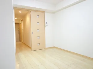 のマンスリーマンション・ウィークリーマンション「Ｈｅｉ　Ｓｔａｄｔ 401・洋室(No.1284009)」メイン画像