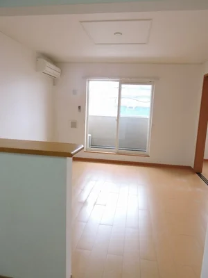 のマンスリーマンション・ウィークリーマンション「サンセレーノ　Ⅱ 203・洋室(No.1284031)」メイン画像