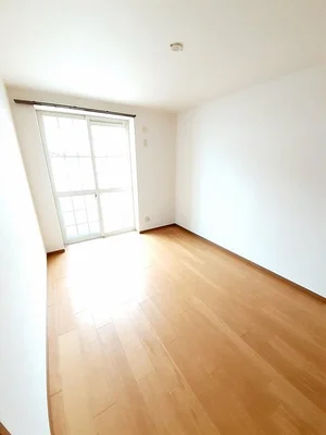 篠原駅（高知県）のマンスリーマンション・ウィークリーマンション「サンプラーズ　南 102・洋室(No.1284063)」メイン画像