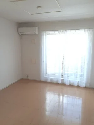 のマンスリーマンション・ウィークリーマンション「花水木　二番館 202・洋室(No.1284116)」メイン画像