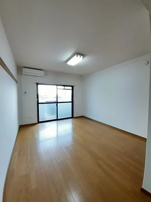 のマンスリーマンション・ウィークリーマンション「ウェルス三ヶ田 304・洋室(No.1284160)」メイン画像