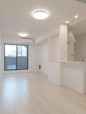 のマンスリーマンション・ウィークリーマンション「大東ヒルズⅢ 203・洋室(No.1284285)」メイン画像