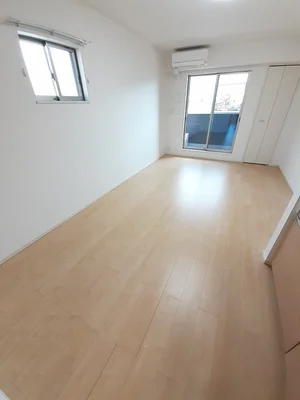 のマンスリーマンション・ウィークリーマンション「ブリーズヒル国領　Ｋ 201・洋室(No.1284326)」メイン画像