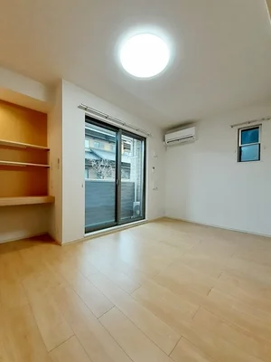 のマンスリーマンション・ウィークリーマンション「レジデンス鳥生４ 106・洋室(No.1284357)」メイン画像