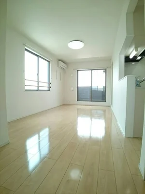 のマンスリーマンション・ウィークリーマンション「ライトヴァリーⅡ　Ａ 301・洋室(No.1284368)」メイン画像