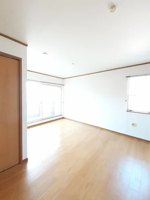 のマンスリーマンション・ウィークリーマンション「リバーサイド瀬戸Ａ 201・洋室(No.1284372)」メイン画像