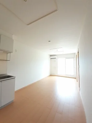 のマンスリーマンション・ウィークリーマンション「シェーン　パラスト　Ａ 201・洋室(No.1284401)」メイン画像