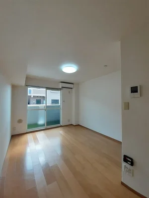 のマンスリーマンション・ウィークリーマンション「シャテロＯＮＥ 202・洋室(No.1284418)」メイン画像