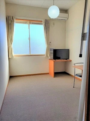 のマンスリーマンション・ウィークリーマンション「レオパレスＫｕｋｉ　Ｅａｓｔ 204(No.1284485)」メイン画像