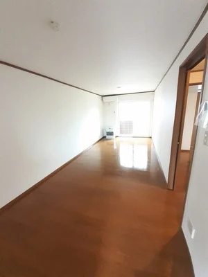 青森県のマンスリーマンション・ウィークリーマンション「ヒューゲルヴィラ 105・洋室(No.1284626)」メイン画像