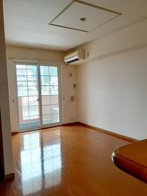 のマンスリーマンション・ウィークリーマンション「コンフォート松代 103・洋室(No.1284702)」メイン画像