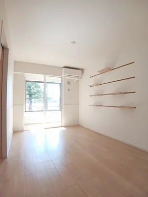 のマンスリーマンション・ウィークリーマンション「スティーンベルドⅠ 101・洋室(No.1284761)」メイン画像