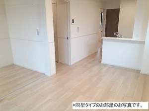 のマンスリーマンション・ウィークリーマンション「ガーデン　ハイツ　ハトリⅠ 201・洋室(No.1284795)」メイン画像