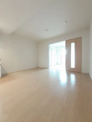 のマンスリーマンション・ウィークリーマンション「カーサ　フェリーチェ 203・洋室(No.1284849)」メイン画像