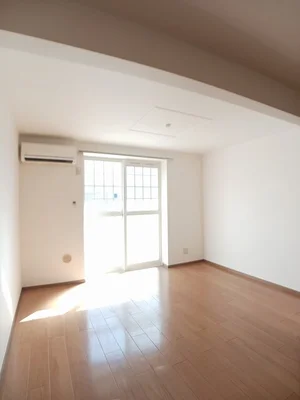 のマンスリーマンション・ウィークリーマンション「裕ハイツ　Ⅱ 102・洋室(No.1284883)」メイン画像