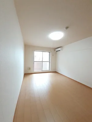 のマンスリーマンション・ウィークリーマンション「セントラル・アンフィニティＡ 108・洋室(No.1284924)」メイン画像