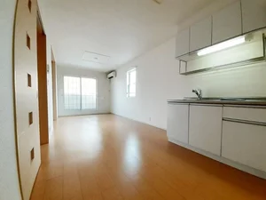 のマンスリーマンション・ウィークリーマンション「レインボーヒルズ愛坂Ⅱ 201・洋室(No.1284962)」メイン画像