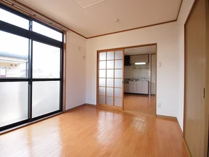 のマンスリーマンション・ウィークリーマンション「ヴィクトワール本城 201・洋室(No.1284968)」メイン画像