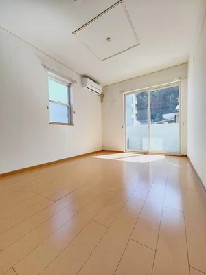 のマンスリーマンション・ウィークリーマンション「ラ・ウェゾン川崎Ⅱ 101・洋室(No.1284988)」メイン画像