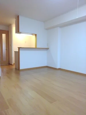 のマンスリーマンション・ウィークリーマンション「サニー・エイト 102・洋室(No.1285006)」メイン画像