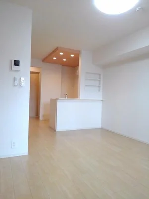 のマンスリーマンション・ウィークリーマンション「ラベンダーＢ 202・洋室(No.1285036)」メイン画像