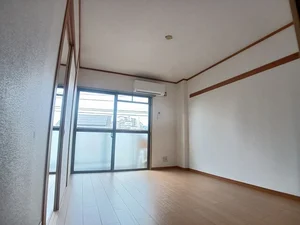 のマンスリーマンション・ウィークリーマンション「第２吉住マンション 202・洋室(No.1285042)」メイン画像