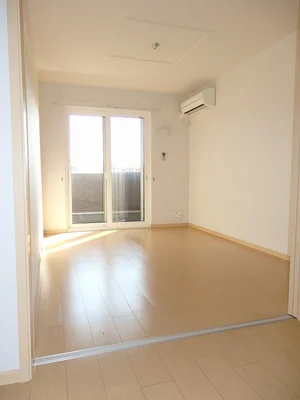 のマンスリーマンション・ウィークリーマンション「パラダイス　ヤマサキ 103・洋室(No.1285211)」メイン画像