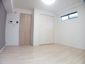 大阪府のマンスリーマンション・ウィークリーマンション「コトン　ヴァリ　寺田町駅前 201・洋室(No.1285260)」メイン画像