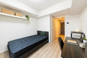 のマンスリーマンション・ウィークリーマンション「SステイMCD梅小路京都西【禁煙ルーム・Wi-Fi無料・セミダブルベッド】(No.1285282)」メイン画像