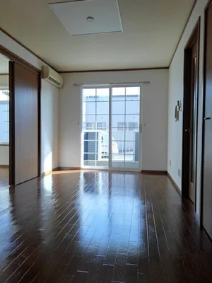 のマンスリーマンション・ウィークリーマンション「サンライズ　Ａ棟 102・洋室(No.1285490)」メイン画像