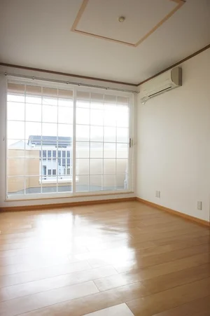 のマンスリーマンション・ウィークリーマンション「Ｐｏｉｎｔ２４２　Ａ棟 203・洋室(No.1285547)」メイン画像