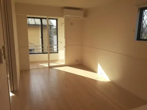 のマンスリーマンション・ウィークリーマンション「シーズン・ニコ 102・洋室(No.1285593)」メイン画像