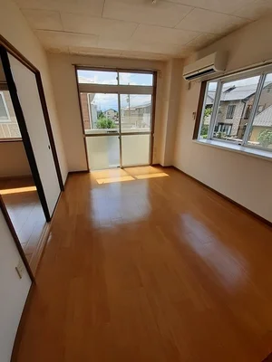 群馬県のマンスリーマンション・ウィークリーマンション「ハイツエイト 204・洋室(No.1285605)」メイン画像