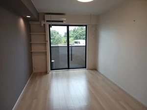 のマンスリーマンション・ウィークリーマンション「サニー・ブライト　大門 102・洋室(No.1285647)」メイン画像