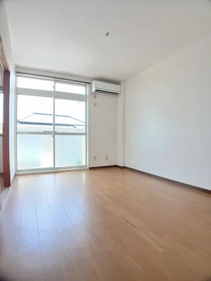 のマンスリーマンション・ウィークリーマンション「メゾンルミエール 102・洋室(No.1285686)」メイン画像