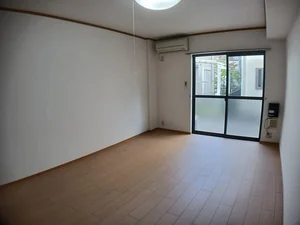 京都府のマンスリーマンション・ウィークリーマンション「ヴィラシャイン京田辺 103・洋室(No.1285801)」メイン画像