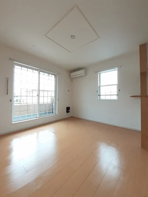 のマンスリーマンション・ウィークリーマンション「メゾン・ド・ソレイユＣ 205・洋室(No.1285851)」メイン画像