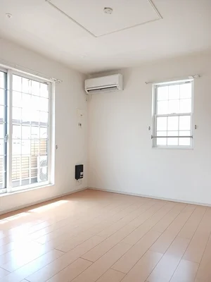 環太平洋大学第2キャンパス周辺のマンスリーマンション・ウィークリーマンション「メゾン・ド・ソレイユＣ 205・洋室(No.1285851)」メイン画像