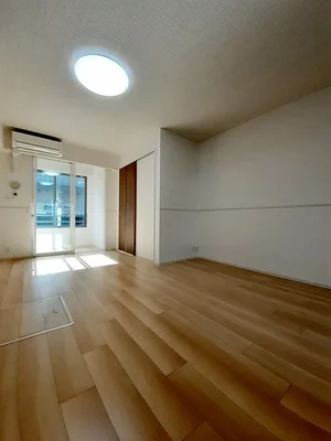 のマンスリーマンション・ウィークリーマンション「ヴィラ空港通 101・洋室(No.1285874)」メイン画像