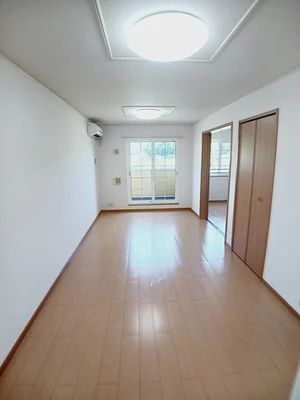 高知県のマンスリーマンション・ウィークリーマンション「ニューユニゾン　Ｂ 201・洋室(No.1285887)」メイン画像