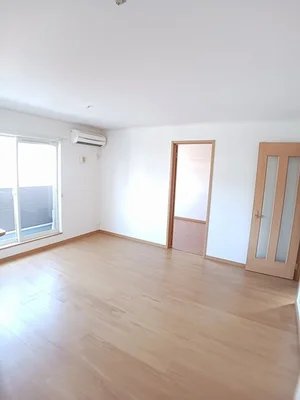 のマンスリーマンション・ウィークリーマンション「ヴィラ美里　Ｃ 203・洋室(No.1285903)」メイン画像